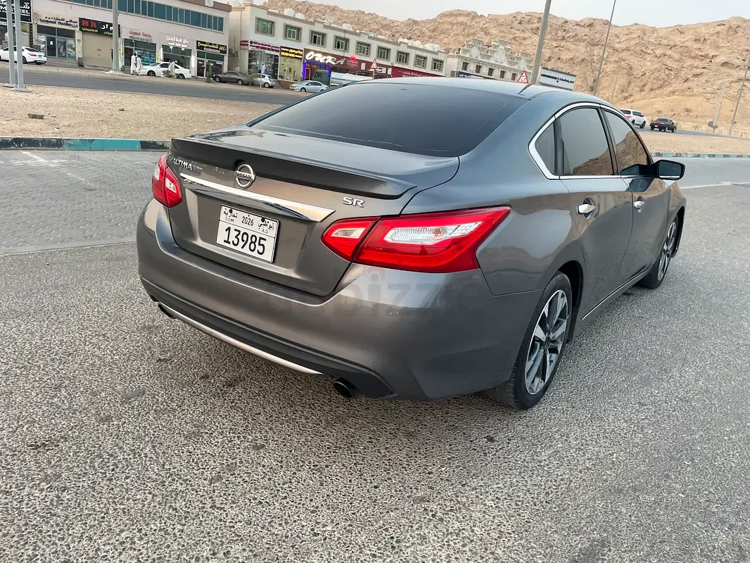 Nissan Altima 2.5 CVT (182 hp) - 5