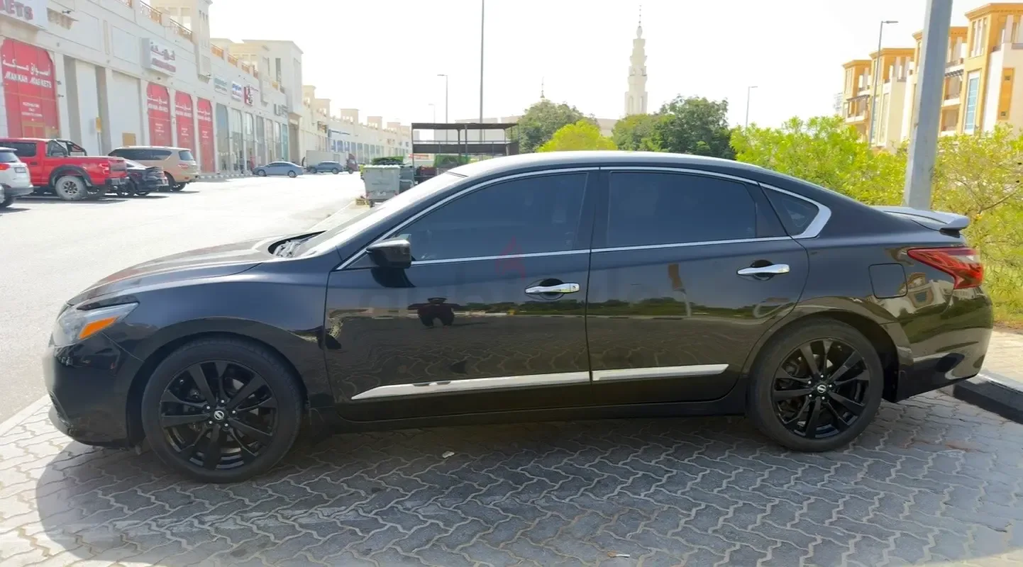 Nissan Altima 2.5 CVT (182 حصان) - 3