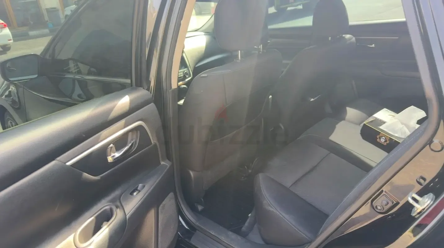 Nissan Altima 2.5 CVT (182 حصان) - 10