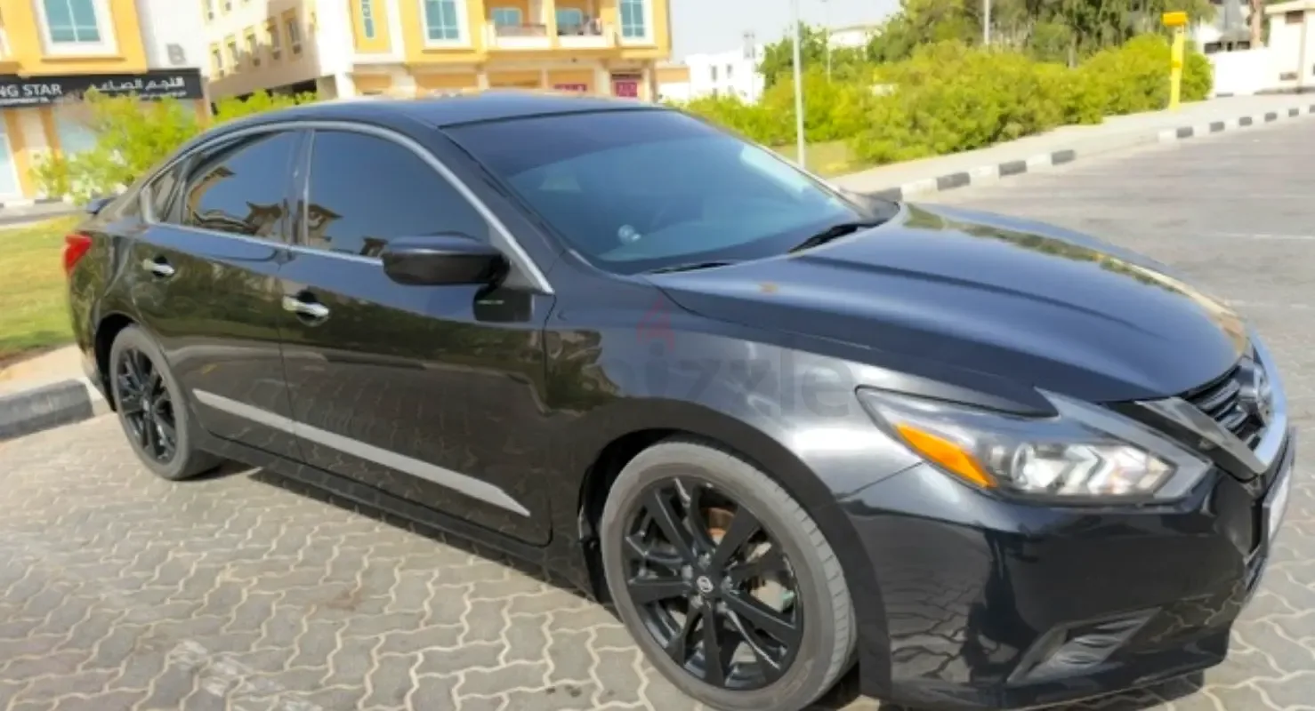 Nissan Altima 2.5 CVT (182 حصان) - 8