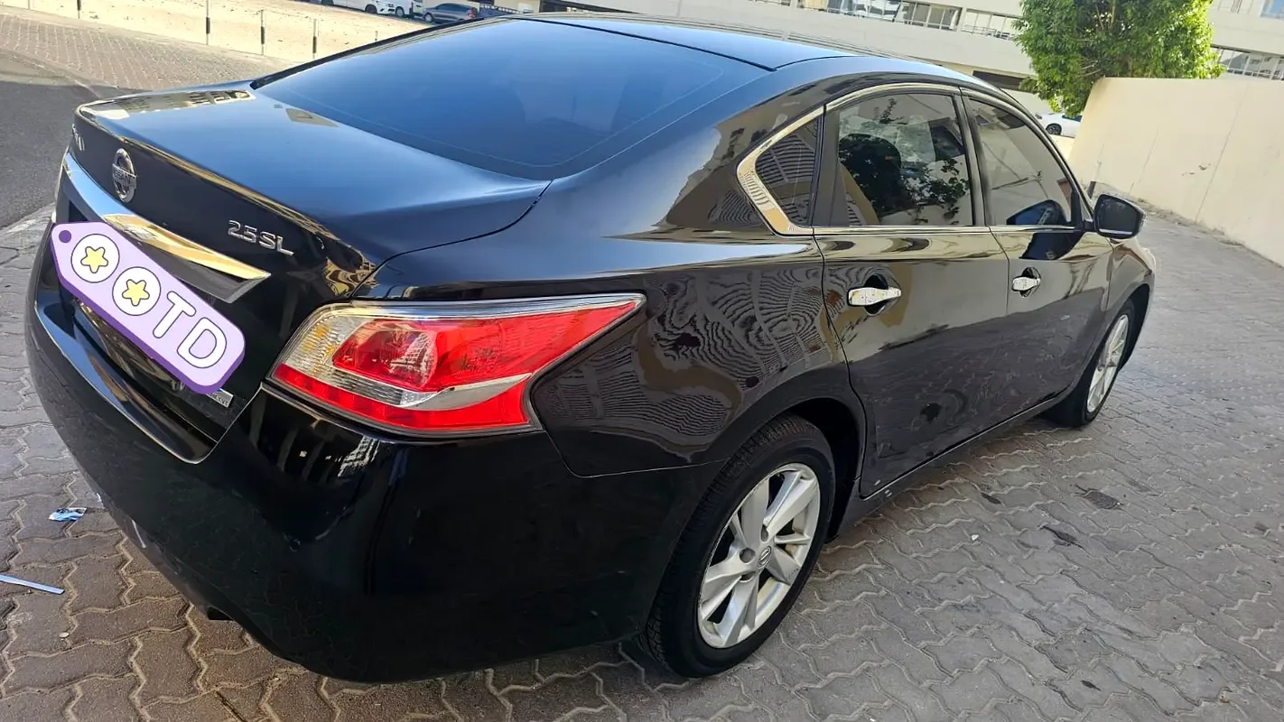 Nissan Altima 2.5 CVT (182 hp) - 12