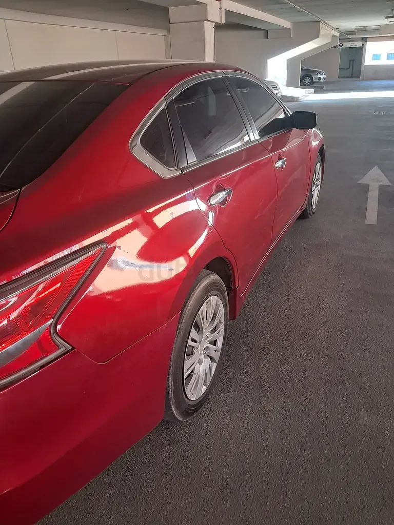Nissan Altima 2.5 CVT (182 حصان) - 5