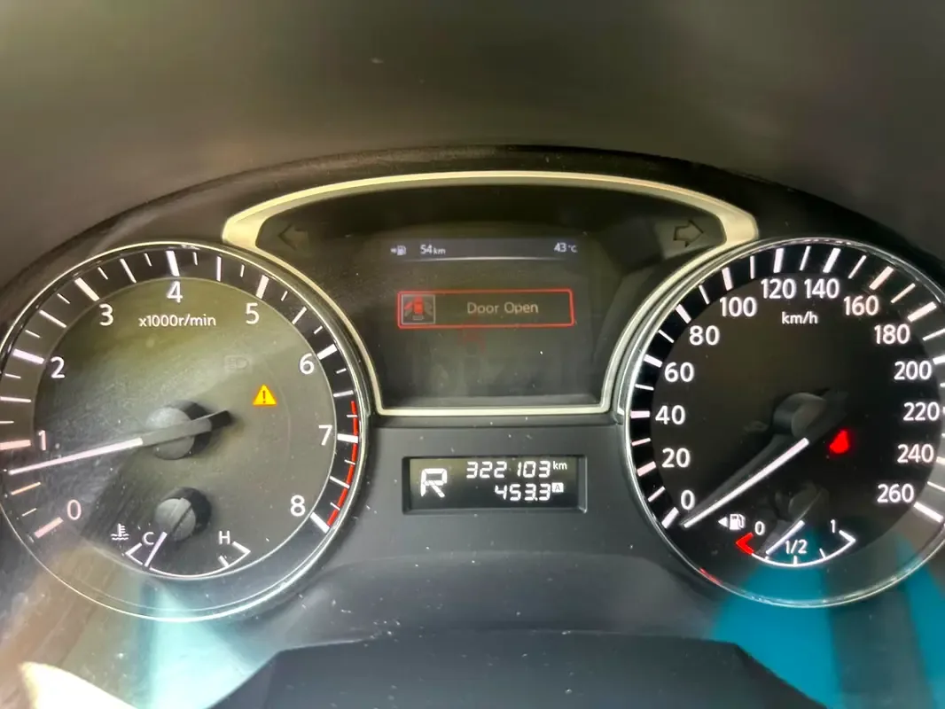 Nissan Altima 2.5 CVT (182 hp) - 10