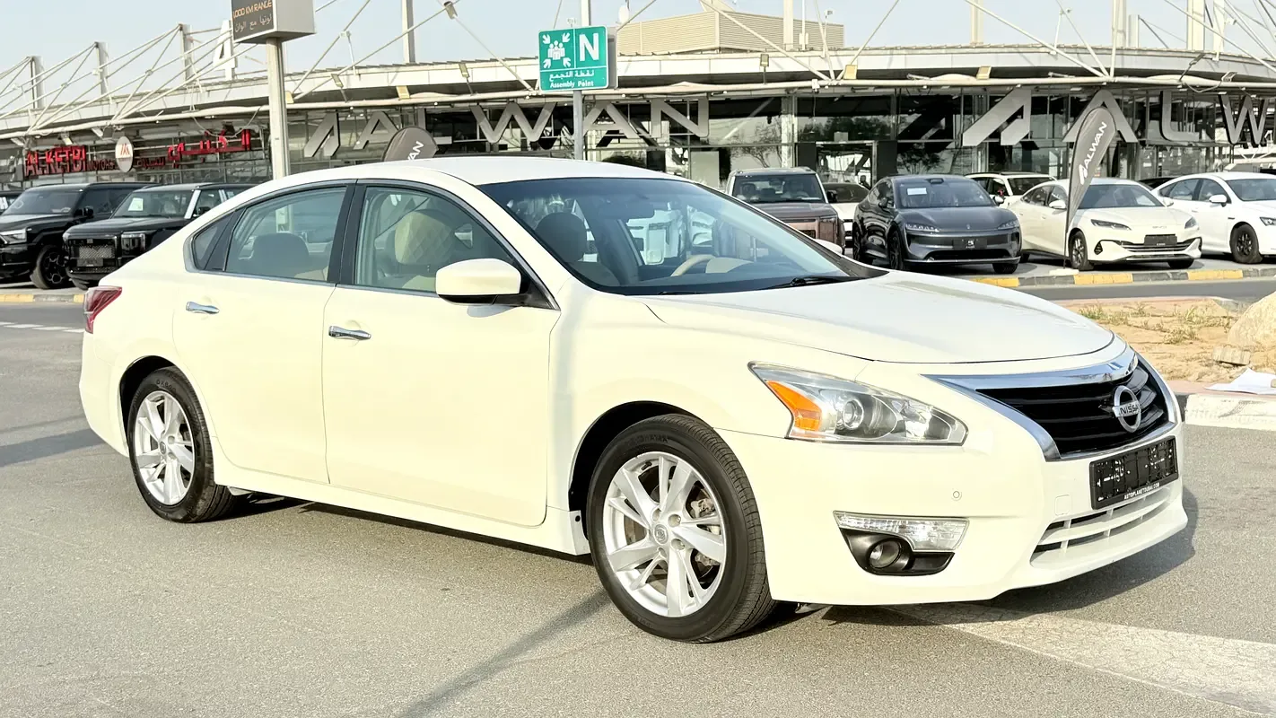 Nissan Altima 2.5 CVT (182 حصان) - 8