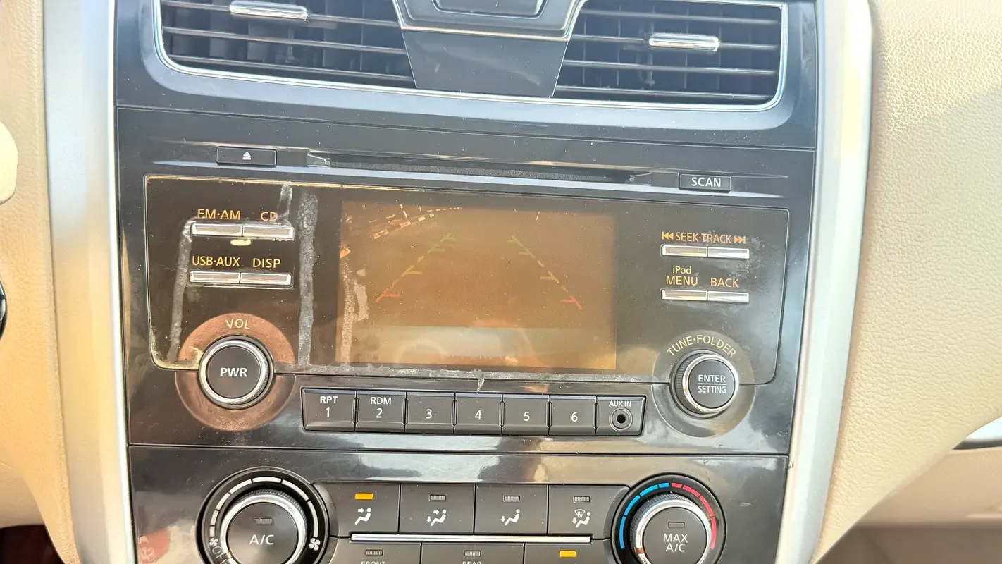 Nissan Altima 2.5 CVT (182 حصان) - 15