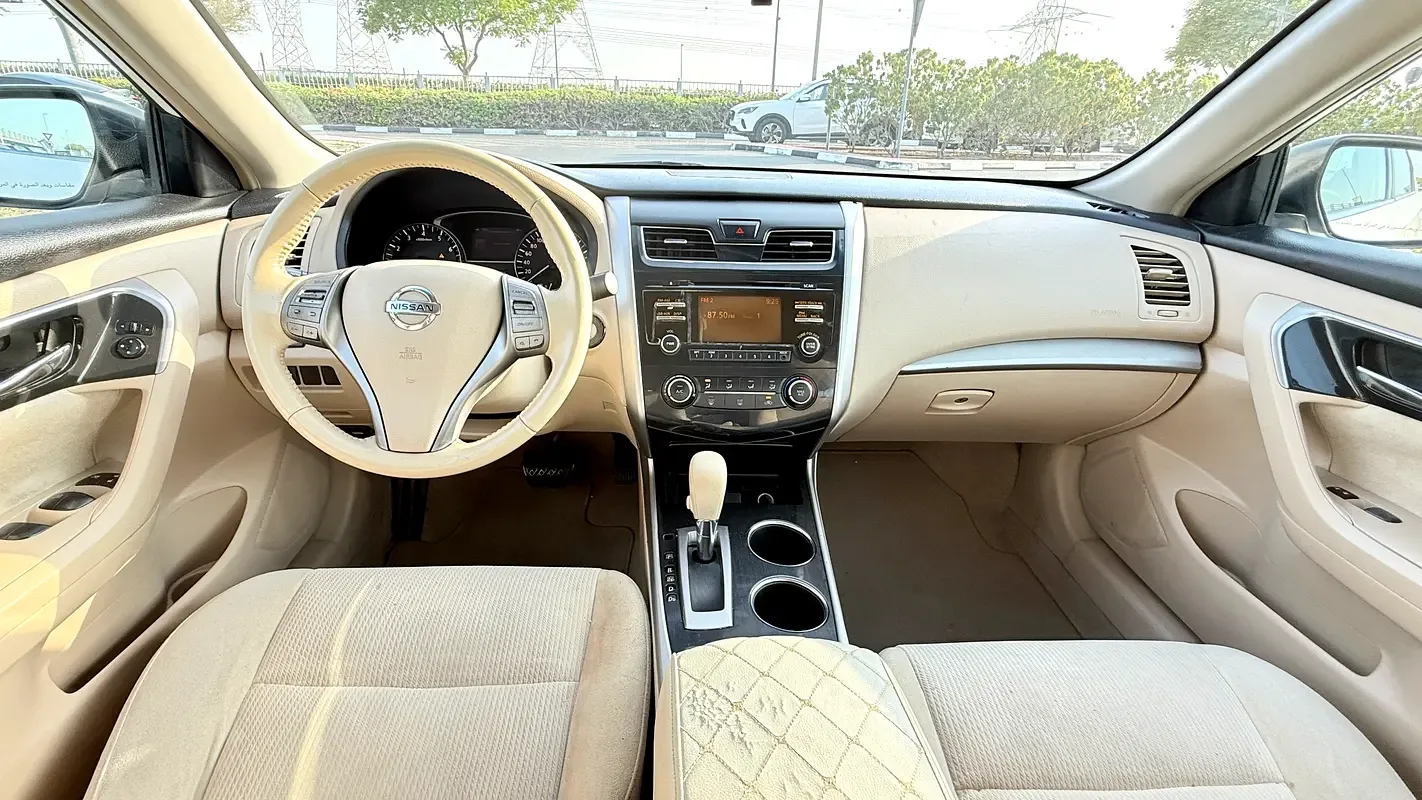 Nissan Altima 2.5 CVT (182 حصان) - 17