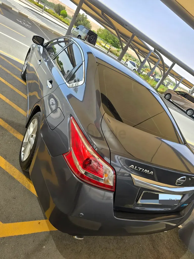 Nissan Altima 2.5 CVT (182 hp) - 5