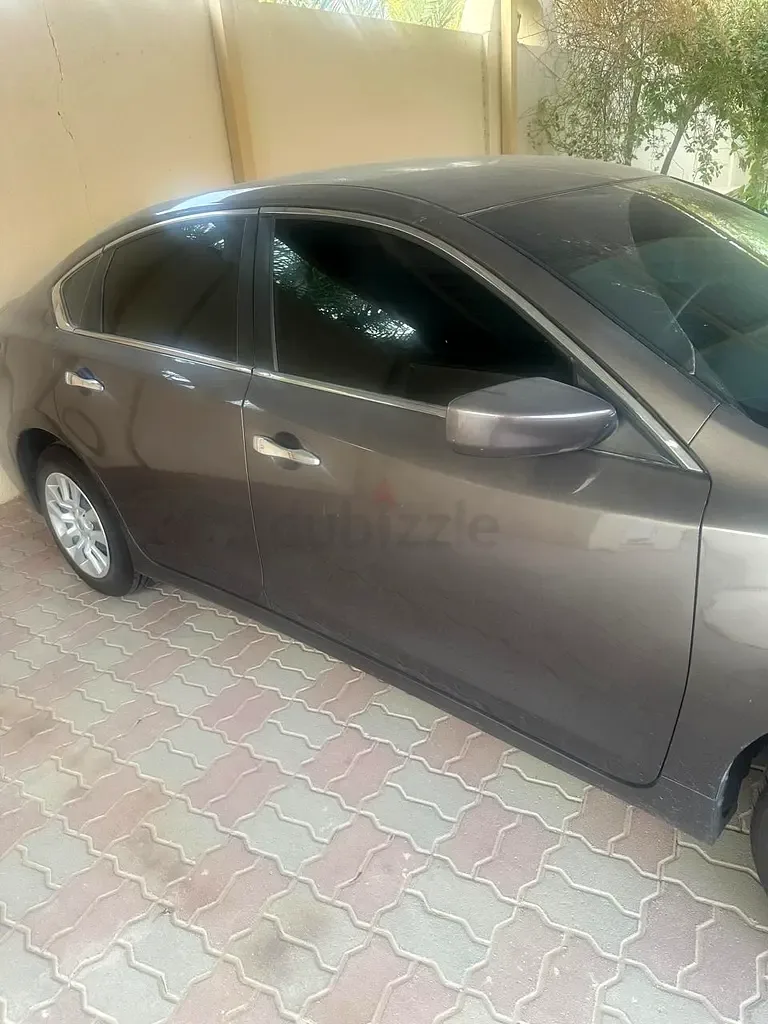 Nissan Altima 2.5 CVT (182 hp) - 2
