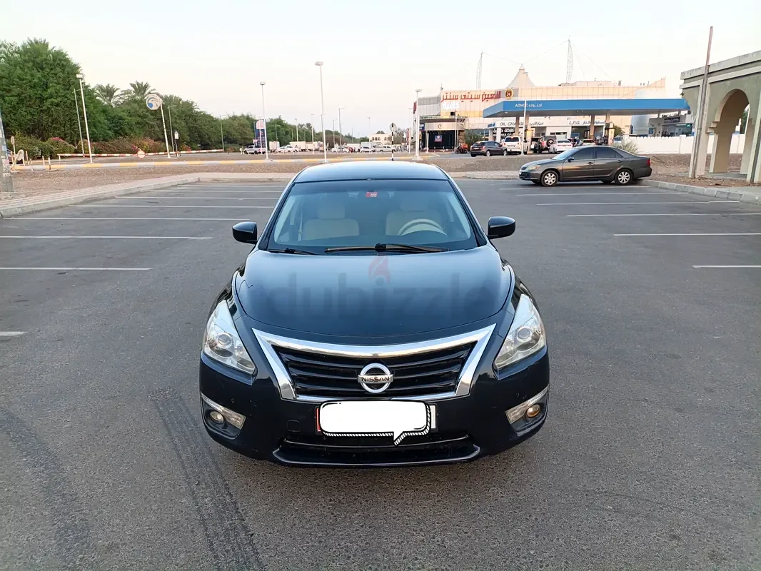 Nissan Altima 2.5 CVT (182 hp) - 2