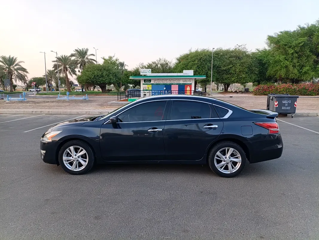 Nissan Altima 2.5 CVT (182 hp) - 4
