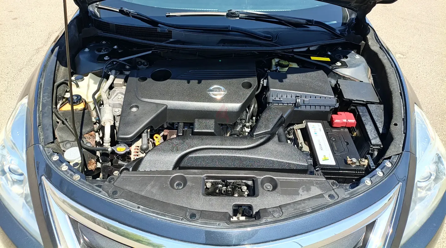 Nissan Altima 2.5 CVT (182 hp) - 13