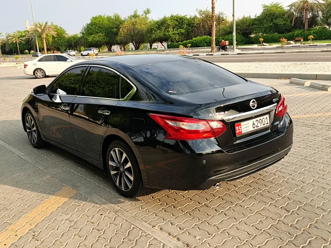 Nissan Altima 2.5 CVT (182 hp) - 5