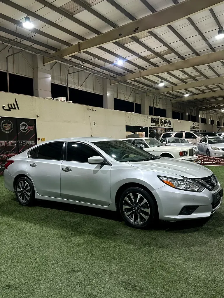 Nissan Altima 2.5 CVT (182 hp) - 3