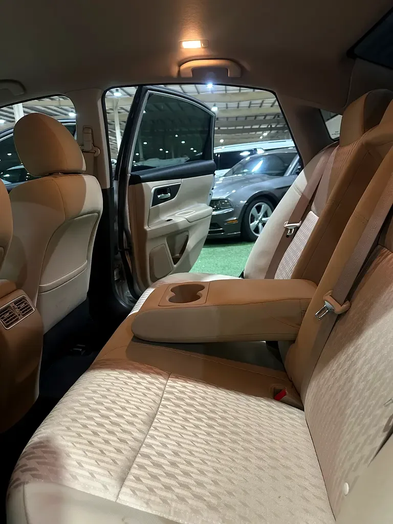 Nissan Altima 2.5 CVT (182 hp) - 9