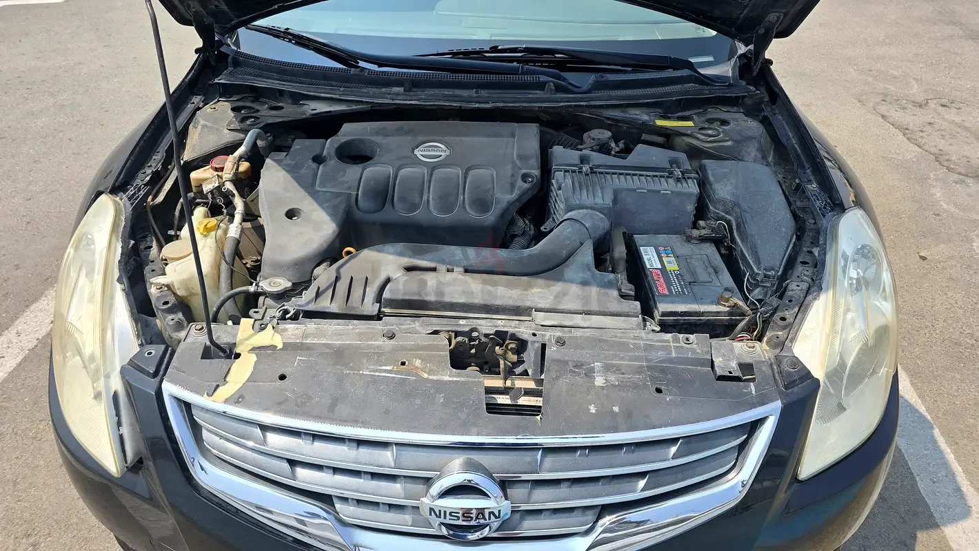 Nissan Altima 2.5 CVT (182 hp) - 9