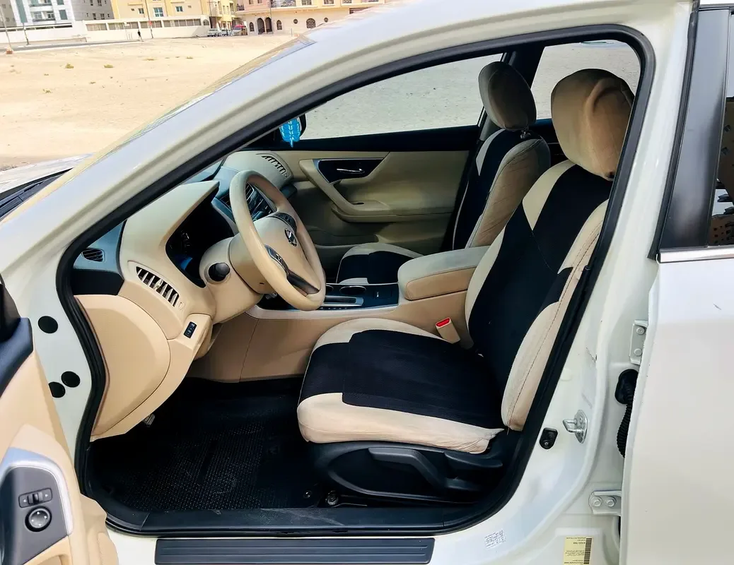 Nissan Altima 2.5 CVT (182 hp) - 4