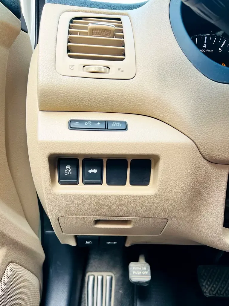 Nissan Altima 2.5 CVT (182 hp) - 14