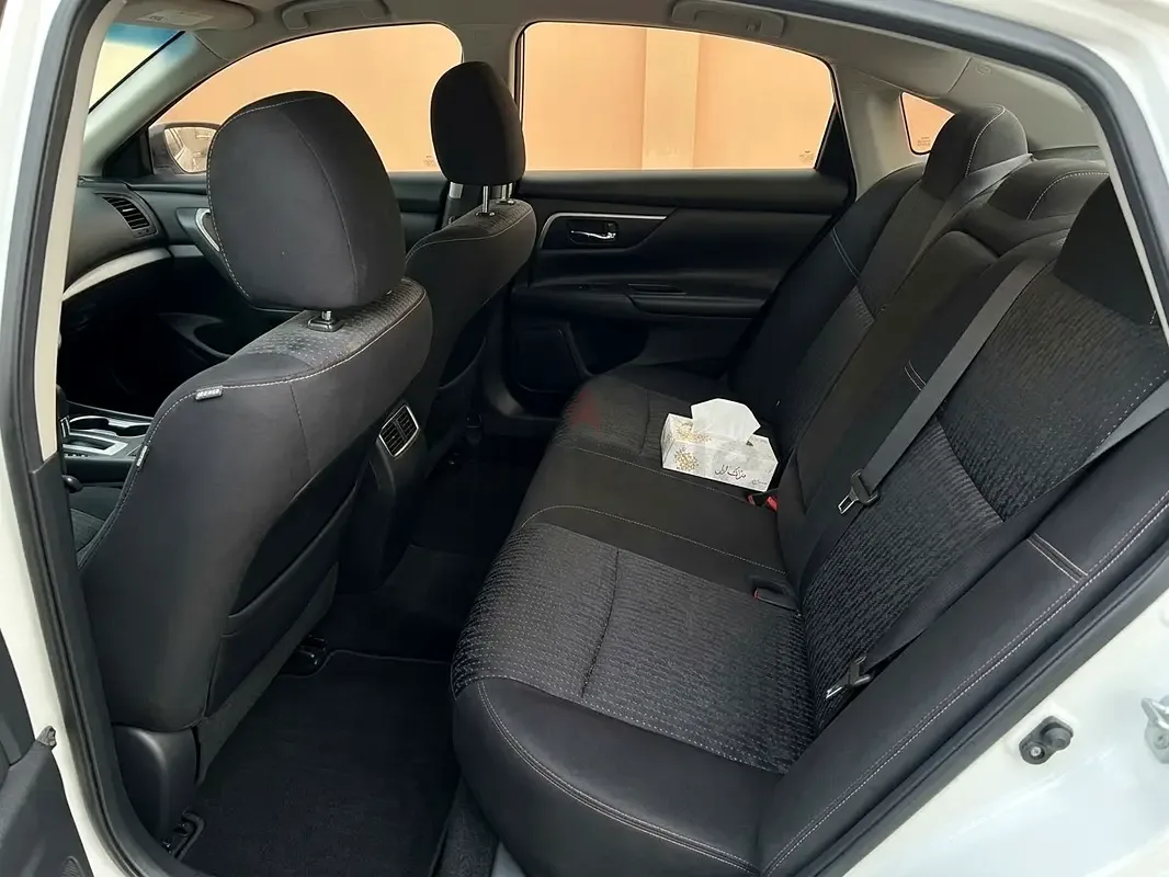 Nissan Altima 2.5 CVT (182 hp) - 4