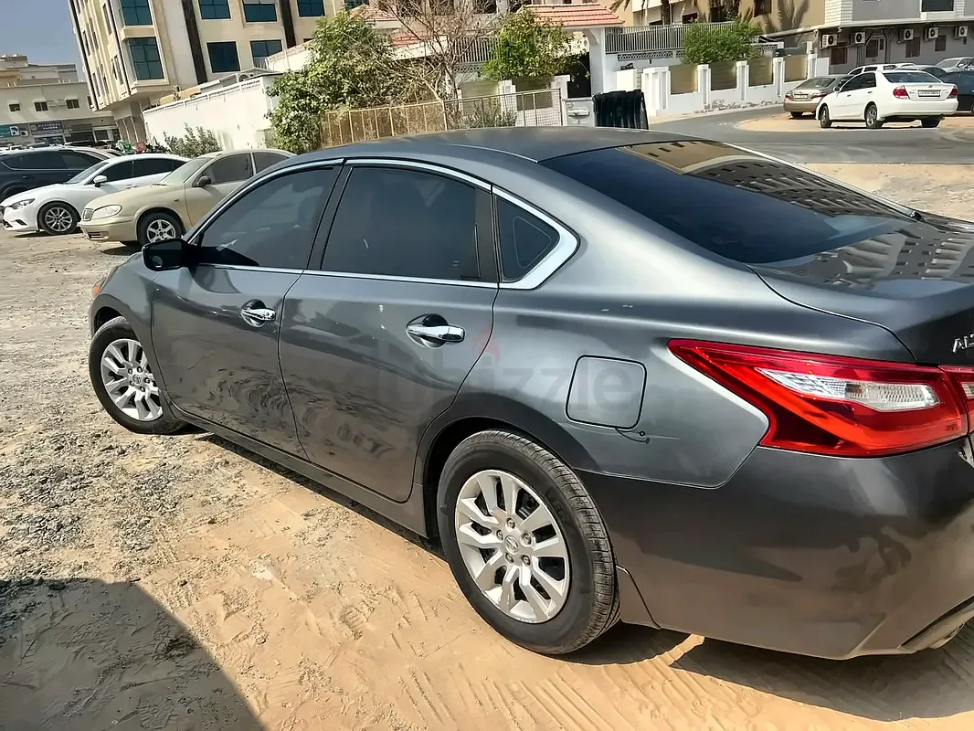 Nissan Altima 2.5 CVT (182 hp) - 4