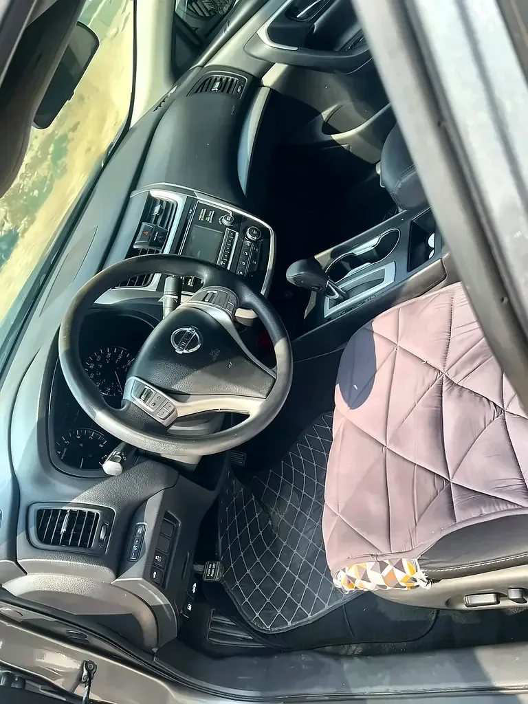 Nissan Altima 2.5 CVT (182 hp) - 9