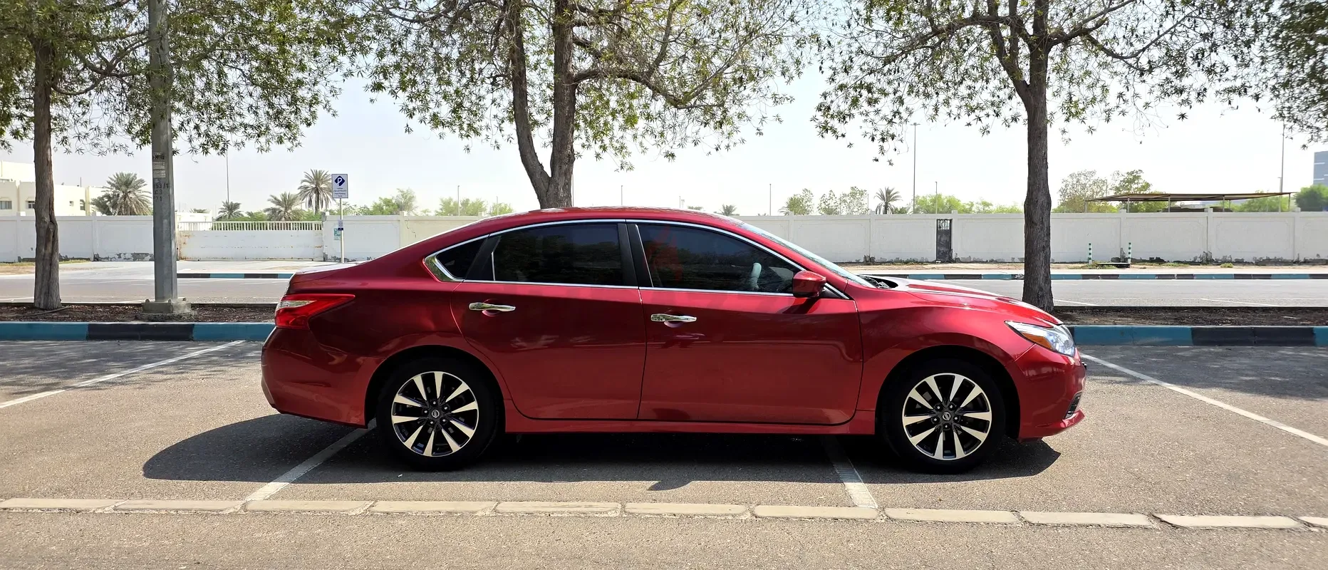 Nissan Altima 2.5 CVT (182 حصان) - 8