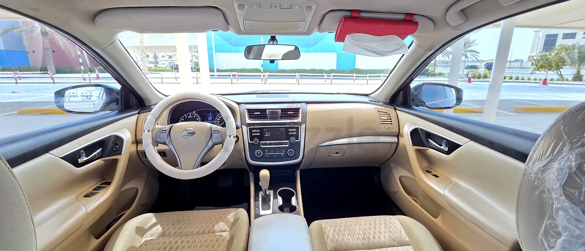 Nissan Altima 2.5 CVT (182 حصان) - 12