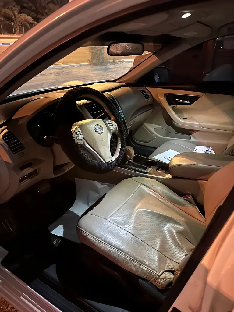 Nissan Altima 2.5 CVT (182 حصان) - 8