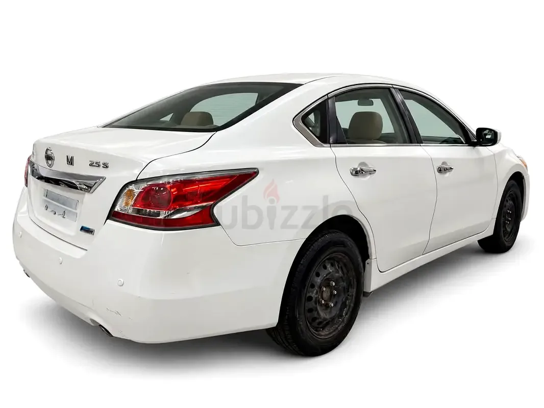 Nissan Altima 2.5 CVT (182 hp) - 2