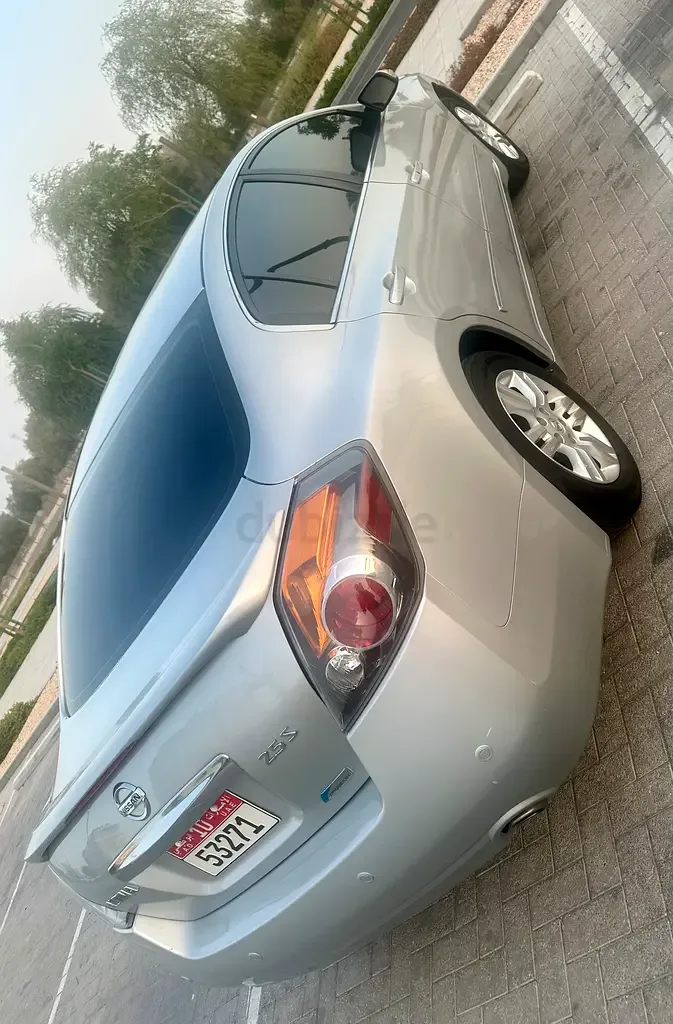 Nissan Altima 2.5 CVT (182 حصان) - 6