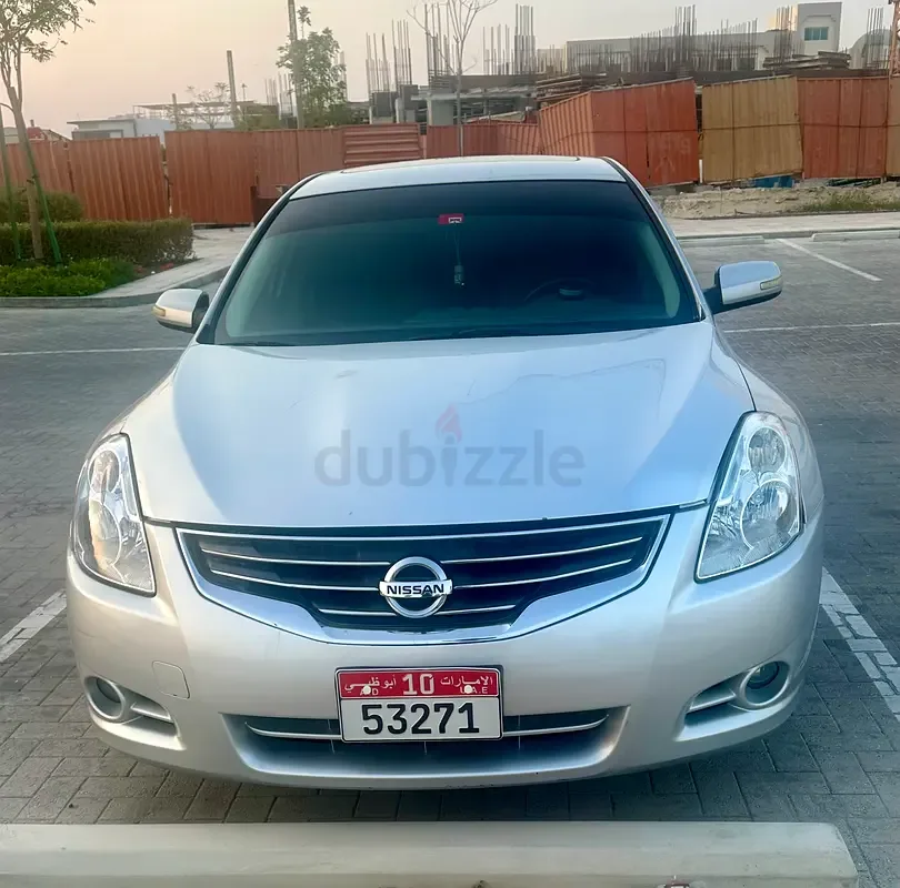 Nissan Altima 2.5 CVT (182 حصان) - 8