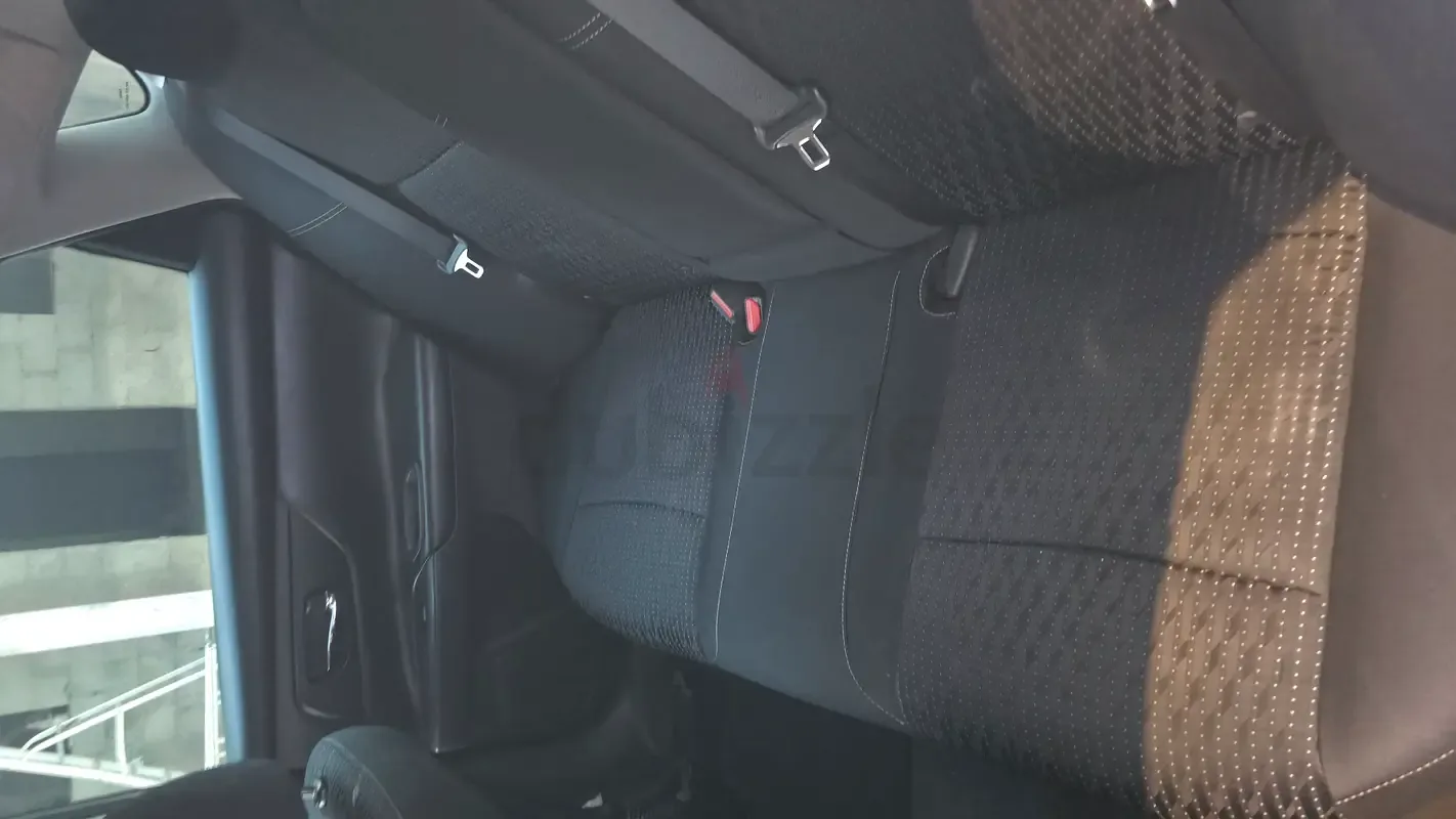 Nissan Altima 2.5 CVT (182 hp) - 2