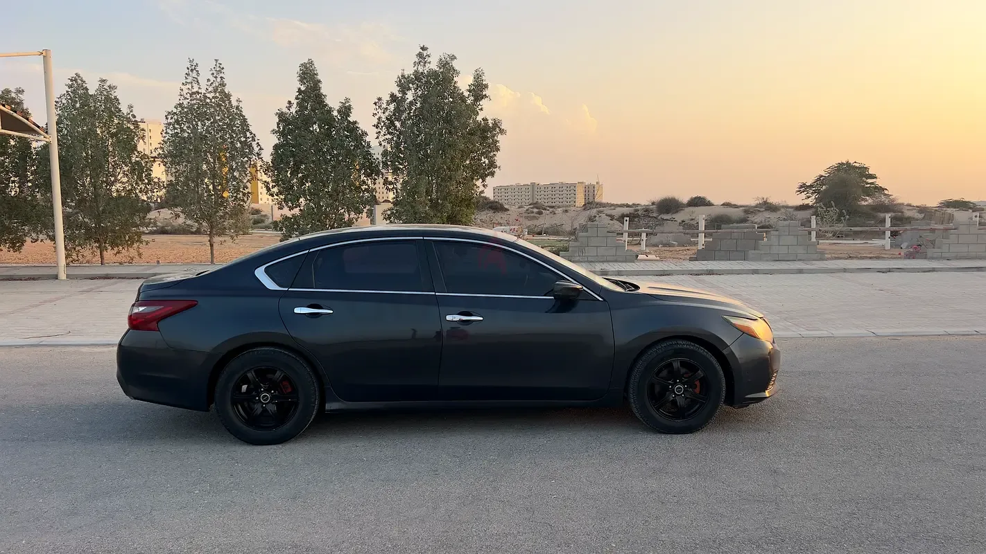 Nissan Altima 2.5 CVT (182 حصان) - 3