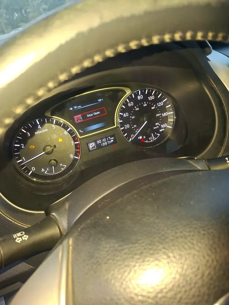 Nissan Altima 2.5 CVT (182 حصان) - 6
