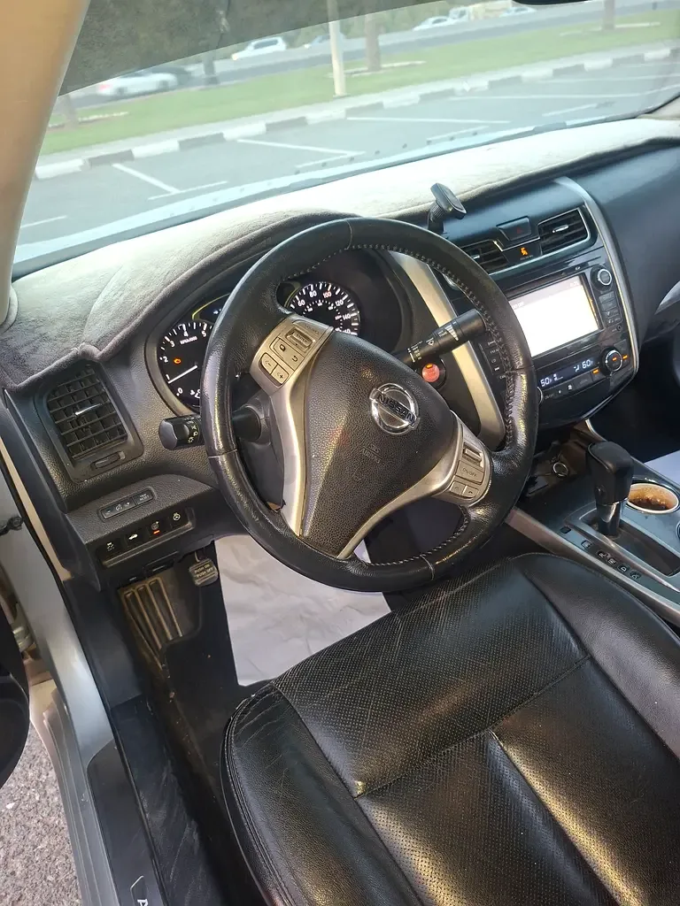 Nissan Altima 2.5 CVT (182 حصان) - 5