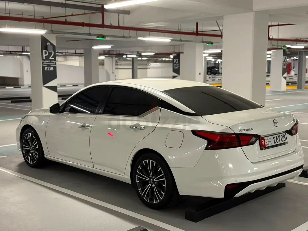 Nissan Altima 2.5 CVT (188 hp)