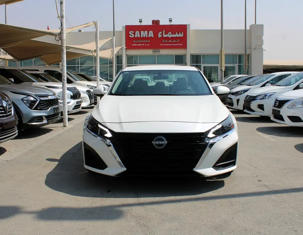 Nissan Altima 2.5 CVT (188 hp) - 2