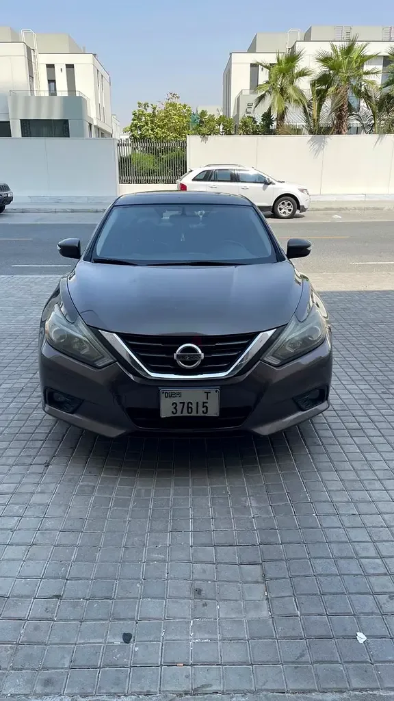 Nissan Altima 3.5 CVT (270 hp) - 3