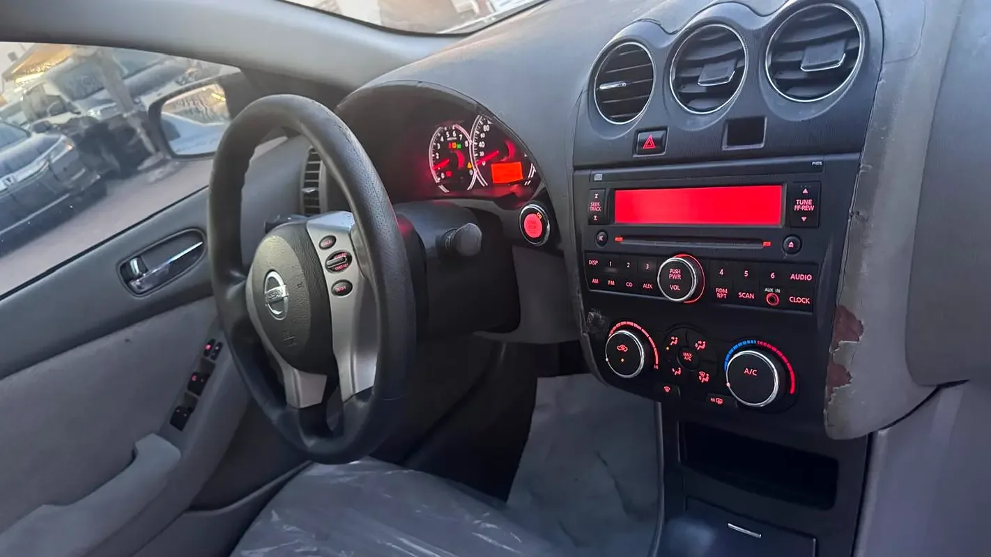 Nissan Altima 3.5 CVT (270 hp) - 15