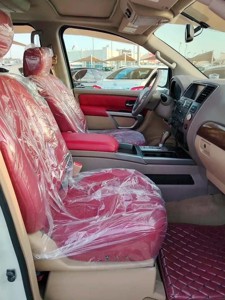 Nissan Armada 5.6 AT (317 حصان) - 11