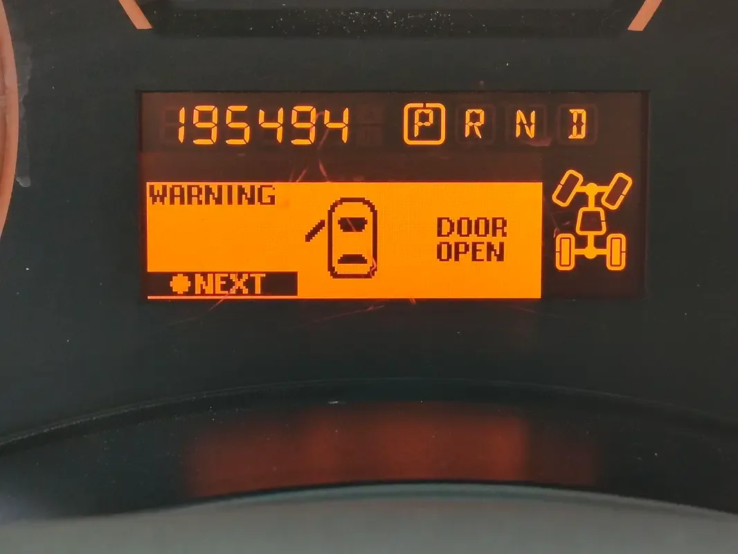 Nissan Armada 5.6 AT (317 حصان) - 18