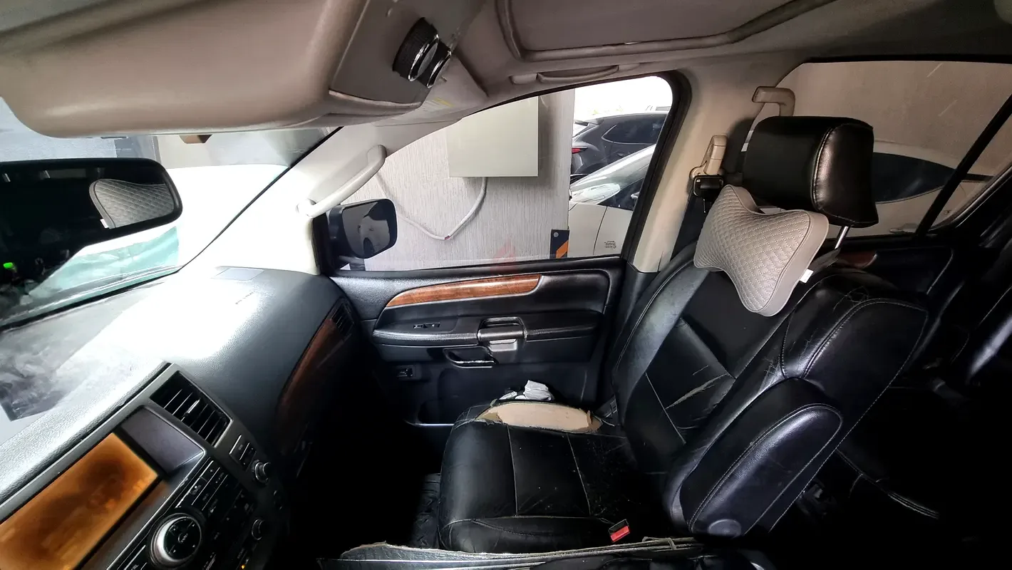 Nissan Armada 5.6 AT (317 حصان) - 14