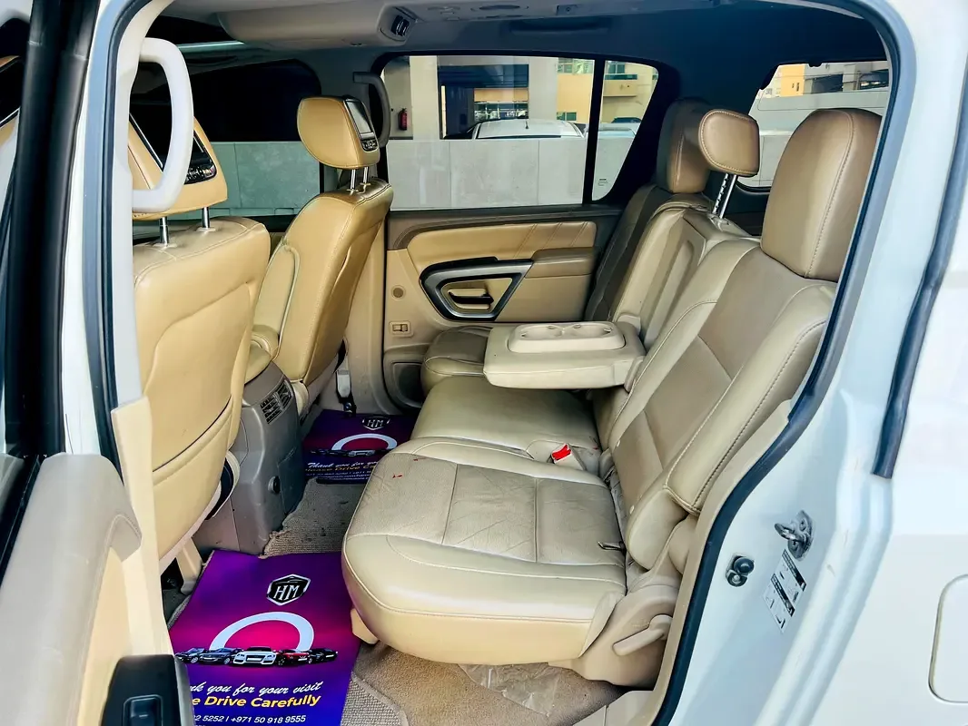 Nissan Armada 5.6 AT (317 حصان) - 9