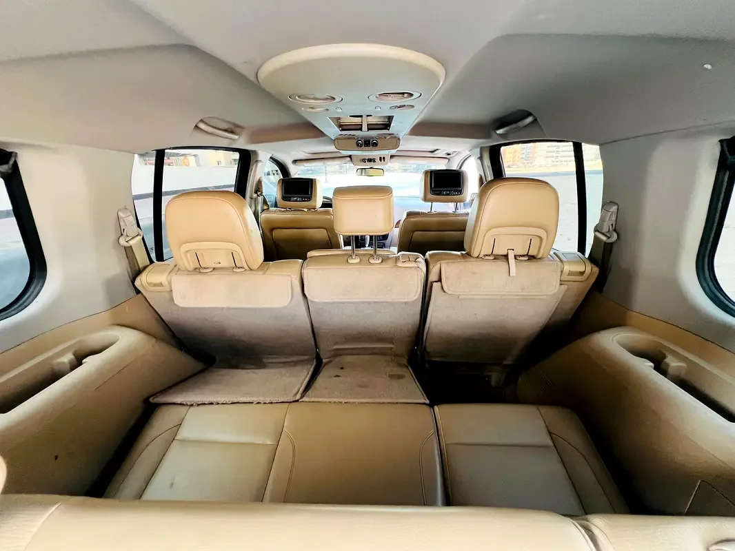 Nissan Armada 5.6 AT (317 حصان) - 10