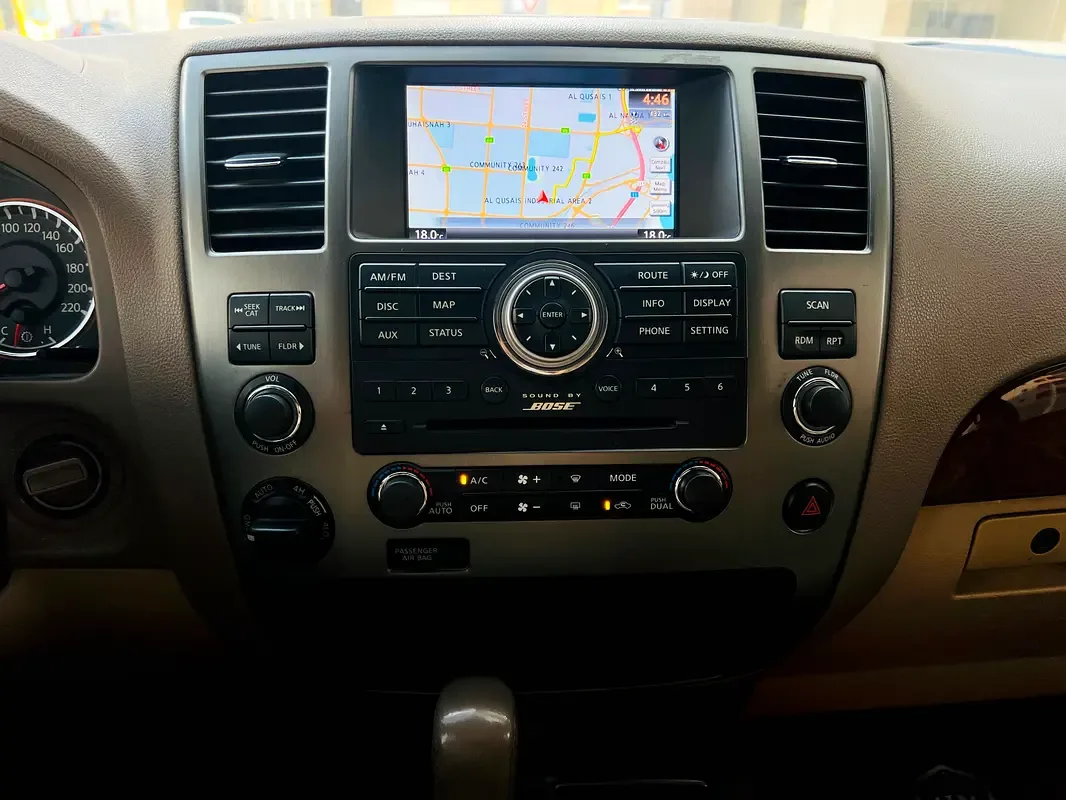 Nissan Armada 5.6 AT (317 حصان) - 13