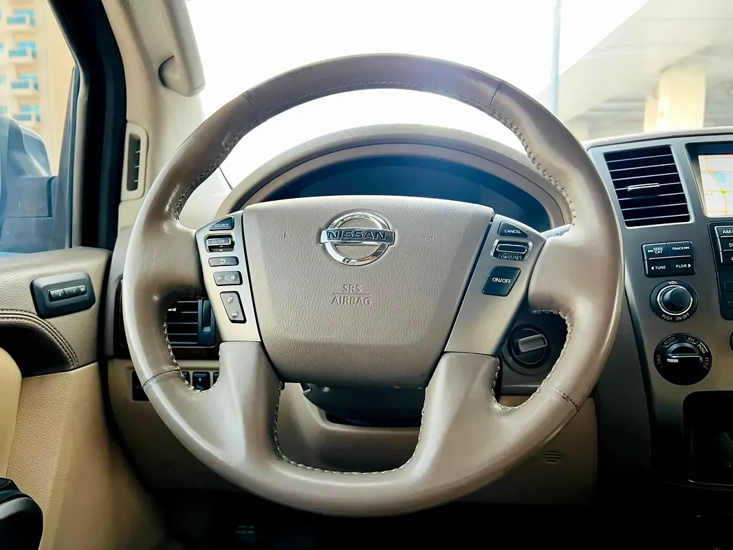 Nissan Armada 5.6 AT (317 حصان) - 12