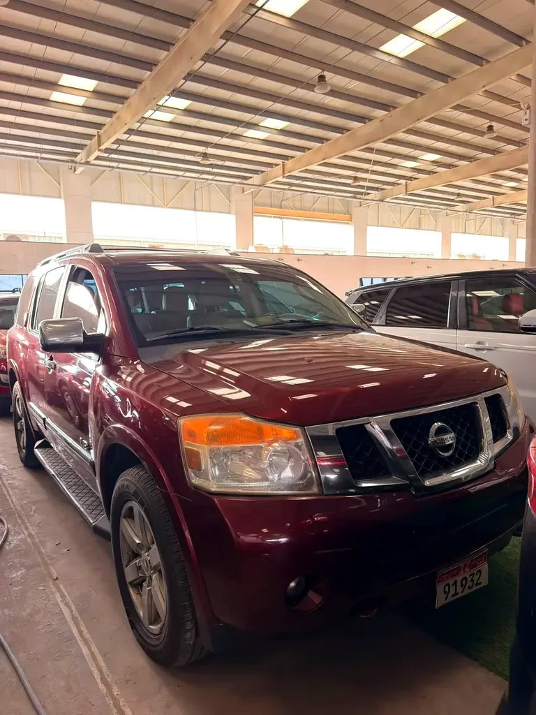 Nissan Armada 5.6 AT (317 hp) - 2