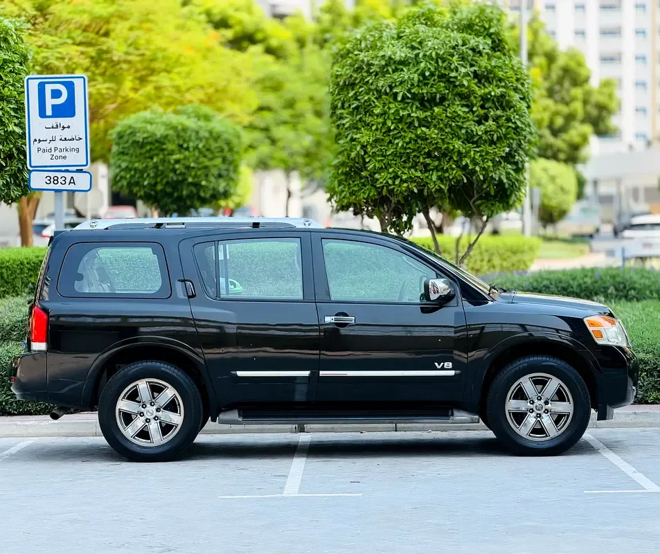 Nissan Armada 5.6 AT (317 حصان) - 7