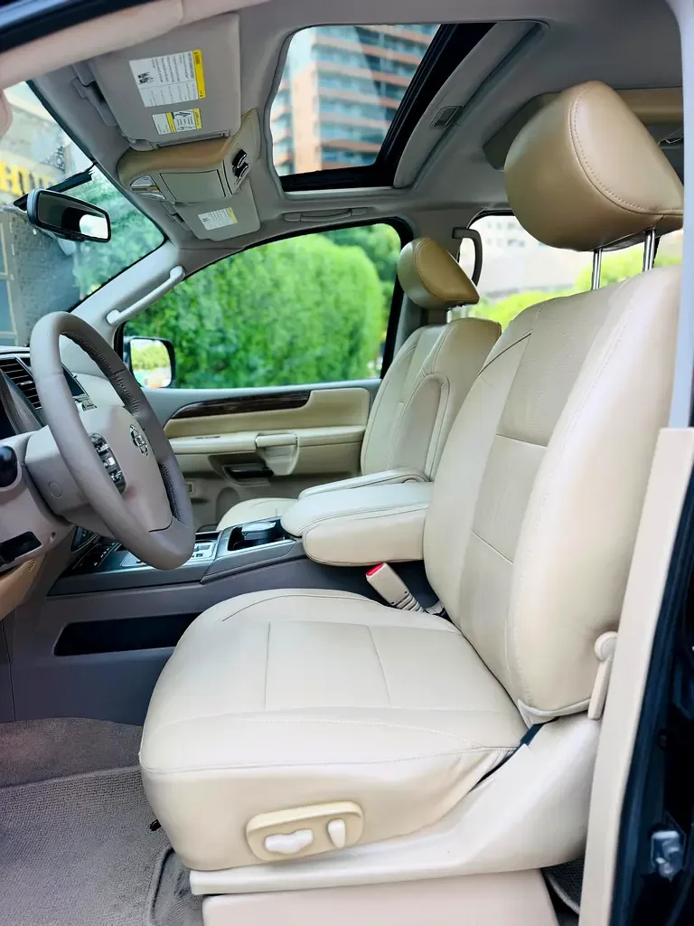 Nissan Armada 5.6 AT (317 حصان) - 8