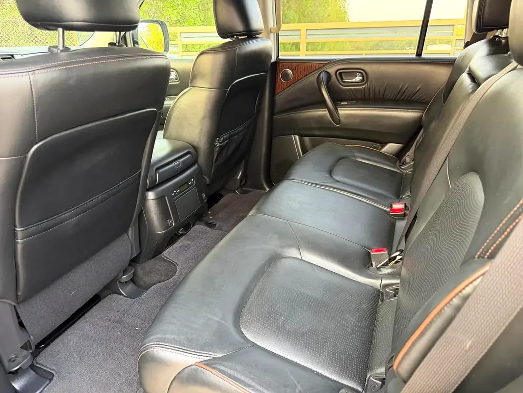 Nissan Armada 5.6 AT (390 حصان) - 13