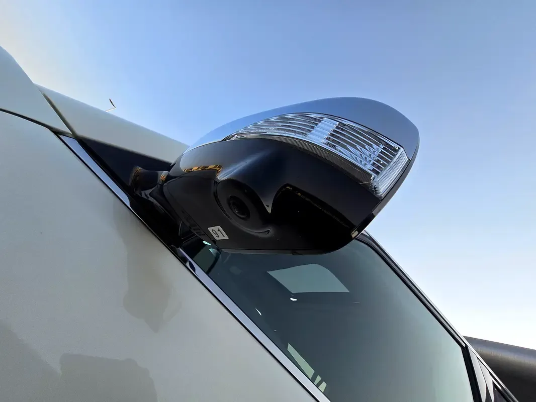 Nissan Armada 5.6 AT (390 hp) - 16
